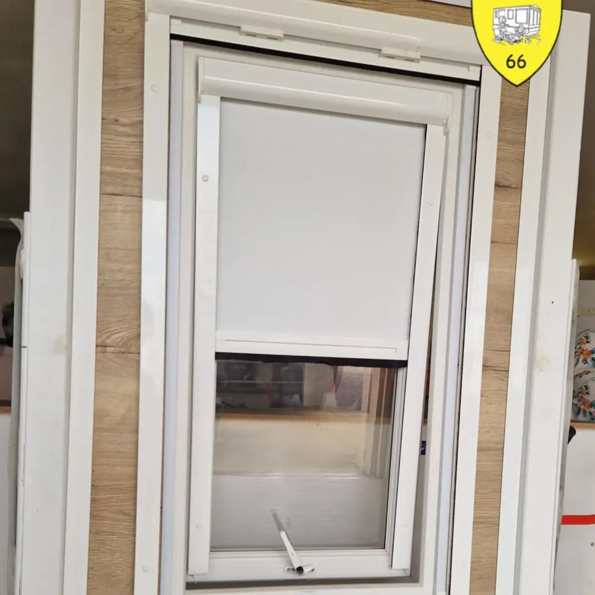 STORE OCCULTANT / MOUSTIQUAIRE SUR MESURE